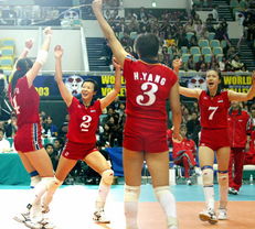 世界杯中国女排pk美国（女排世界杯中国队对美国队）