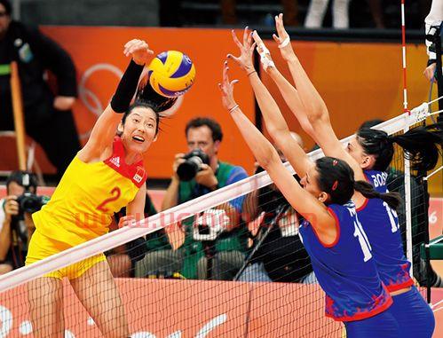 中国女排朱婷扣杀日本五杀（中国女排队员朱婷伤势如何）