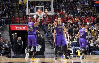 nba湖人vs火箭抢七（湖人vs火箭揭幕战）