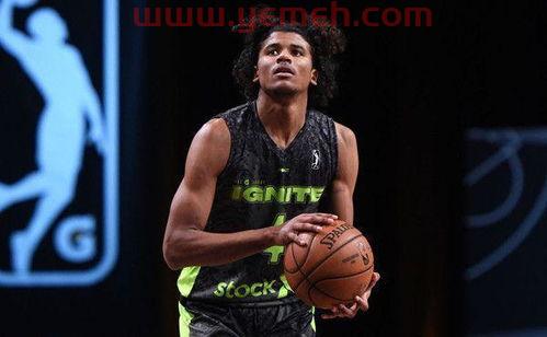 杰伦格林火箭vs湖人（杰伦格林火箭定妆照）