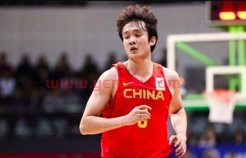 山东男篮丁彦雨航什么时候上场